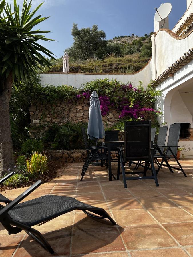 Terraced House In The Mountains With Fantastic View Villa Málaga Exterior foto